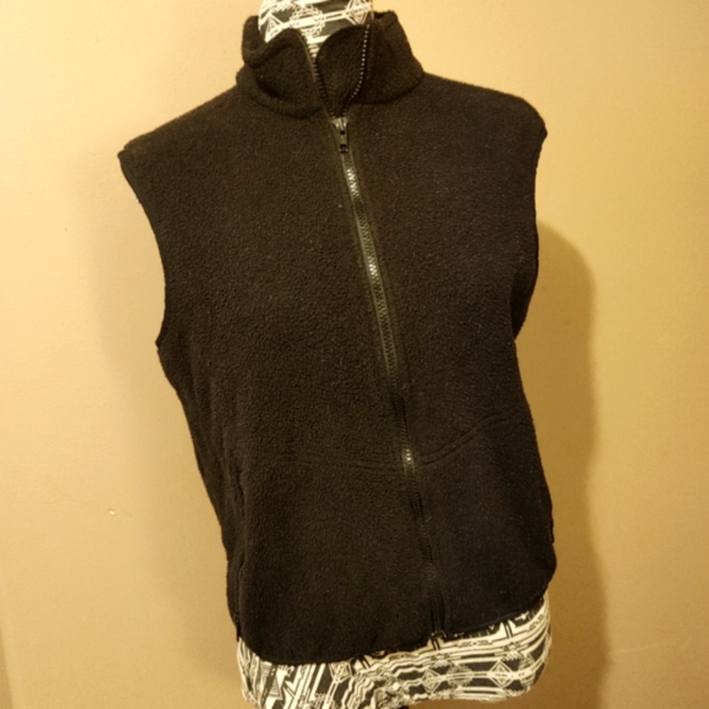 Vintage Sierra Design black fleece vest
